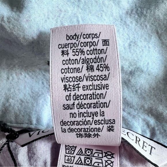 NWT Victoria’s Secret lightweight long sleeve button down pajama top size XS - Picture 7 of 7